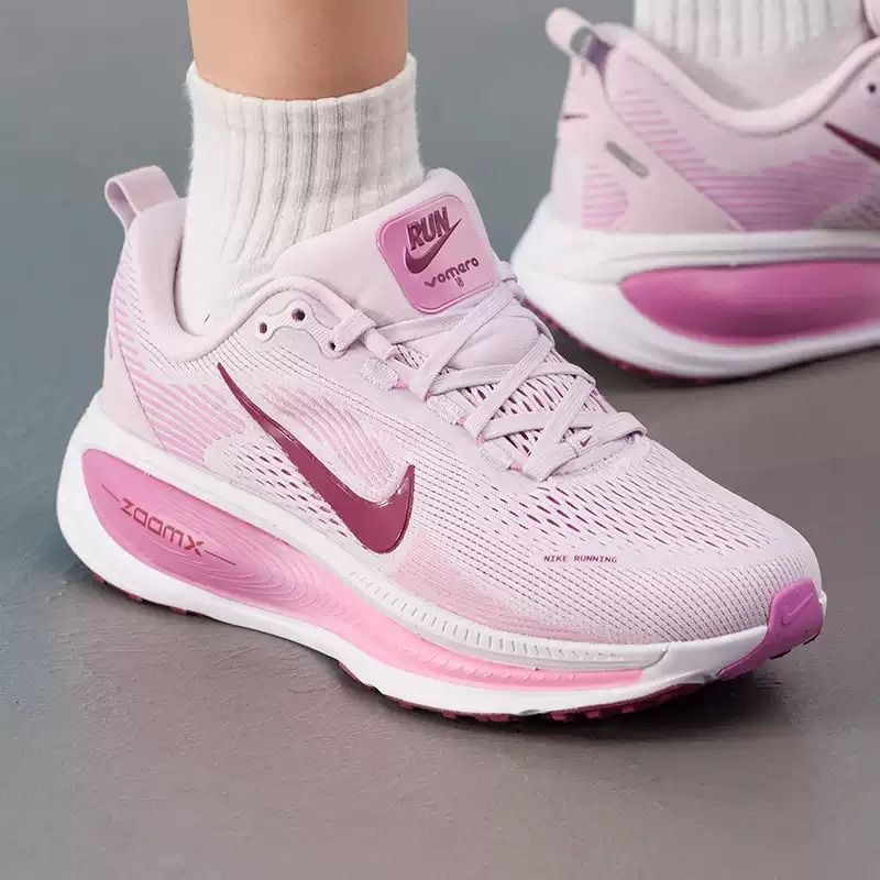 Nike Women's Shoes Original Li - Lightweight Road Running Shoes 评论和价格