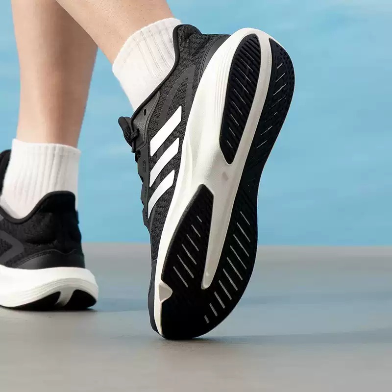 Adidas Men's and Women's Shoes - Lightweight Road Running Shoes 评论和价格
