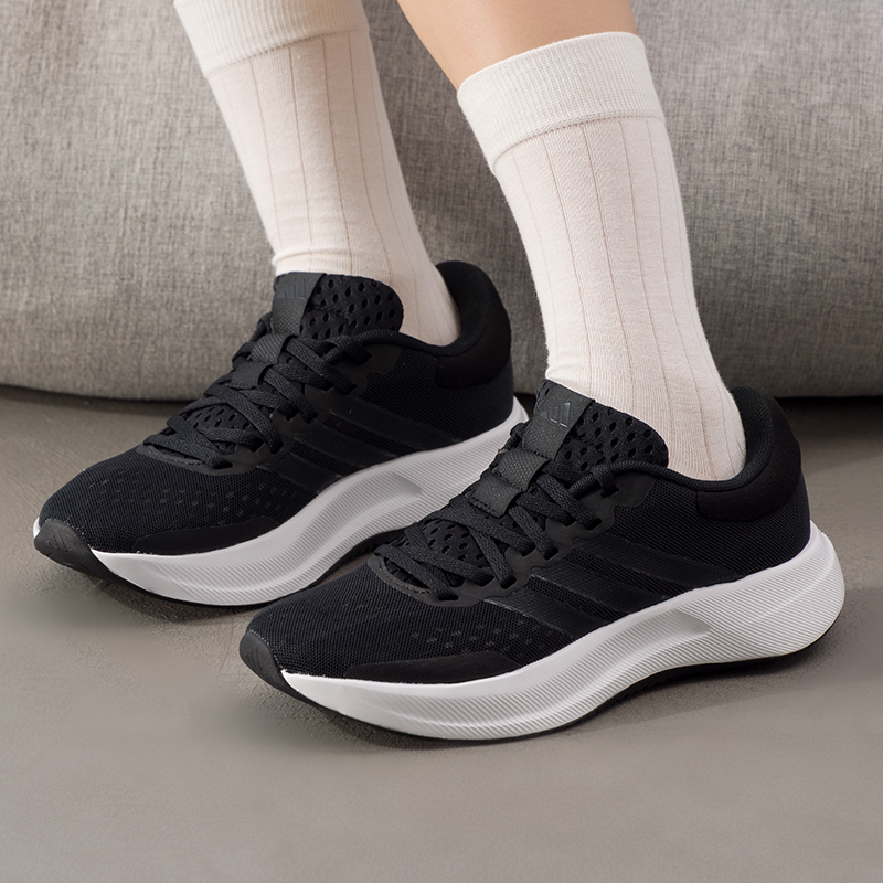 Adidas Women's Shoes Original  - Lightweight Road Running Shoes 评论和价格